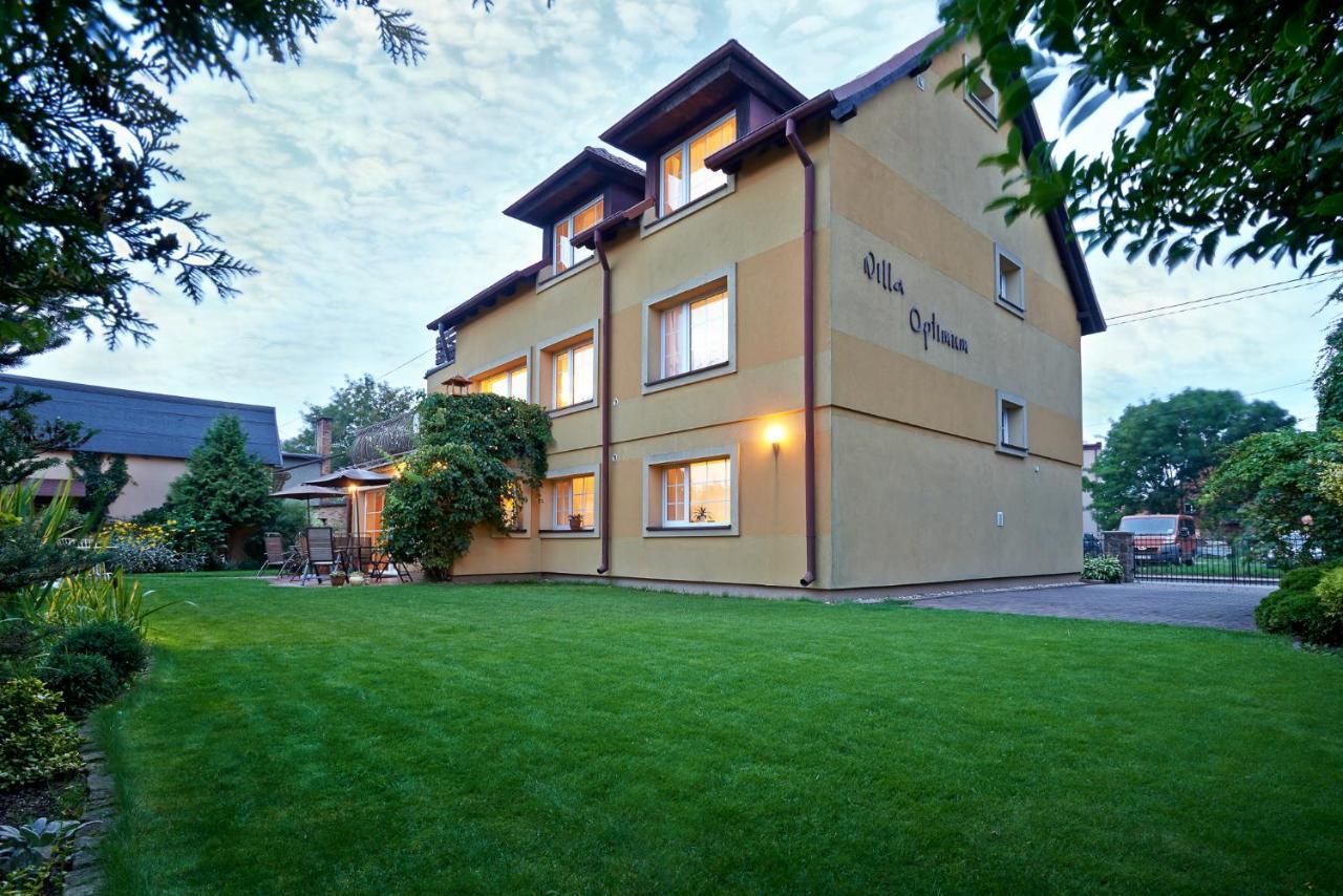 Villa Optimum 莱鲍 外观 照片